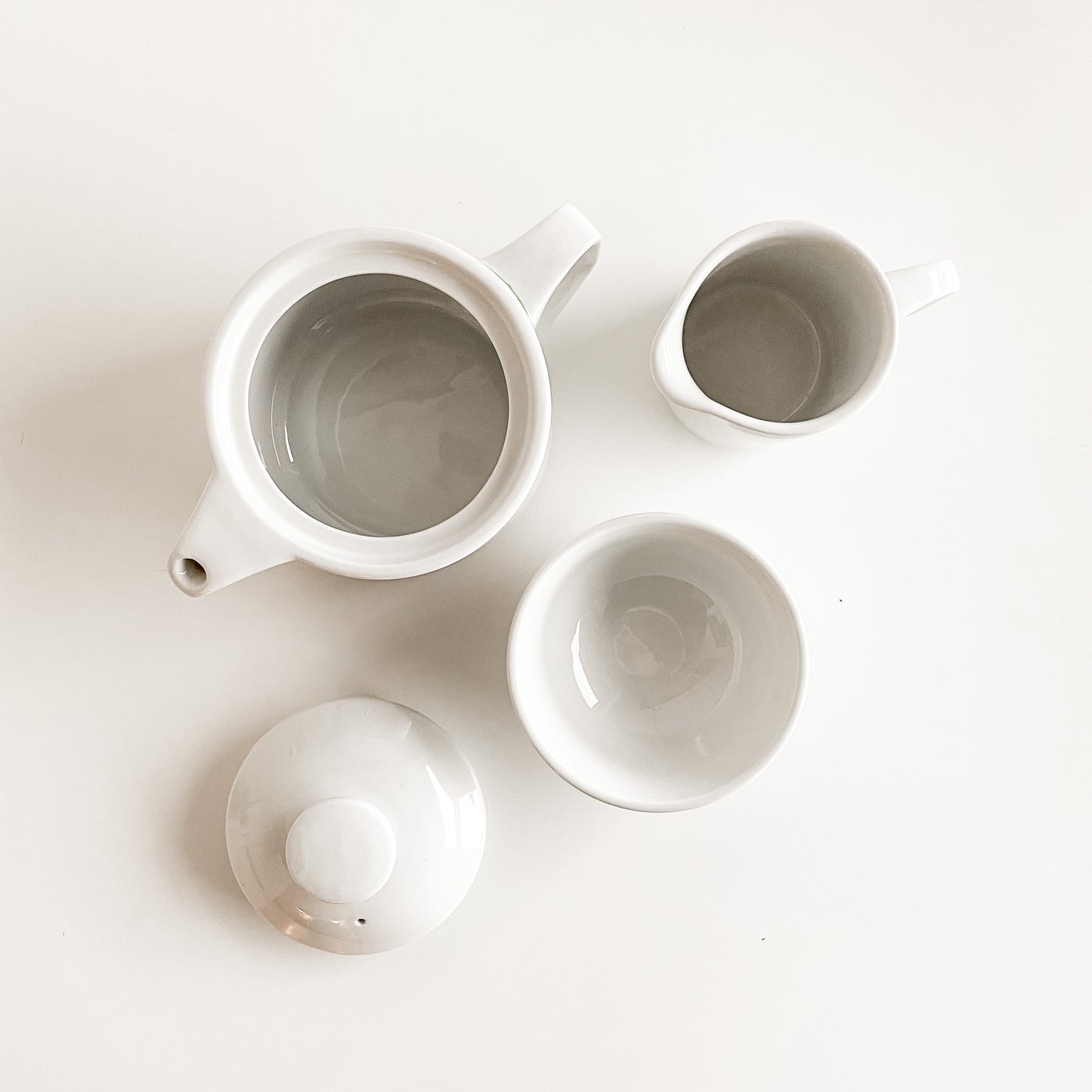 Red and Green Stripe Tea Set (3 Pieces)