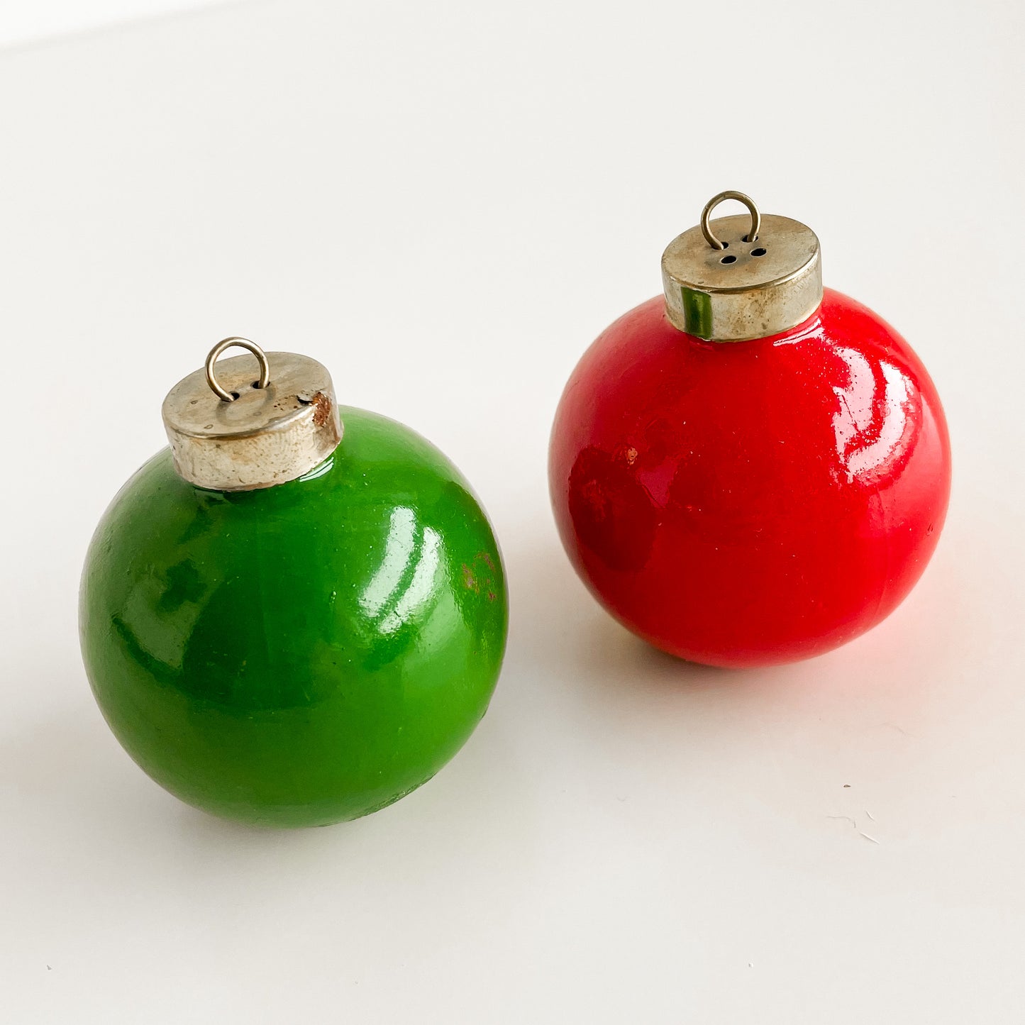 Salt & Pepper Shakers - Red and Green Christmas Ornaments