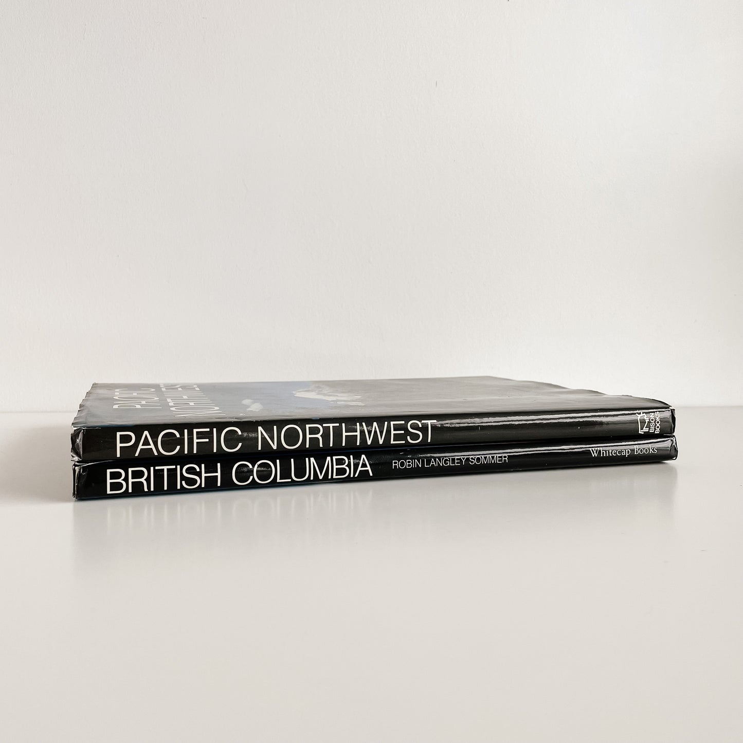 Pacific Northwest & British Columbia Hardcover Travel Books (Set of 2)