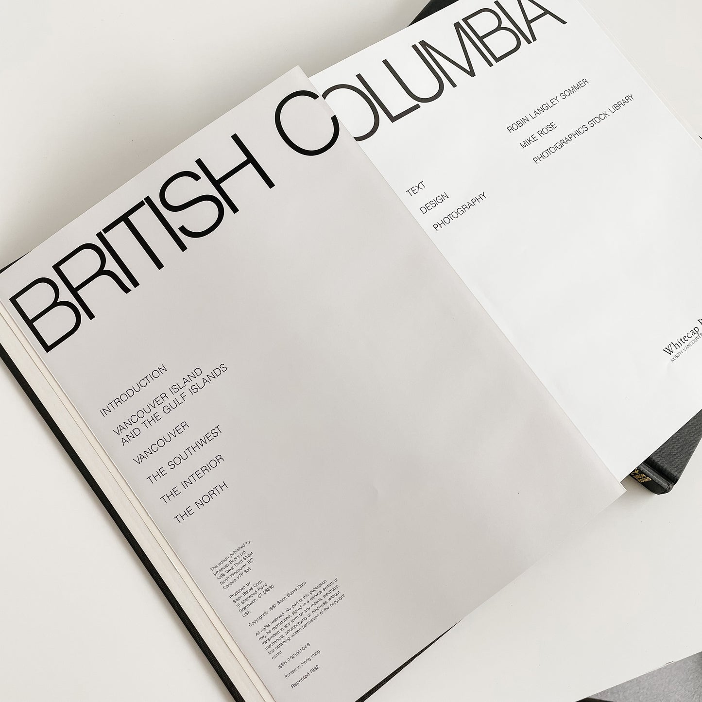 Pacific Northwest & British Columbia Hardcover Travel Books (Set of 2)