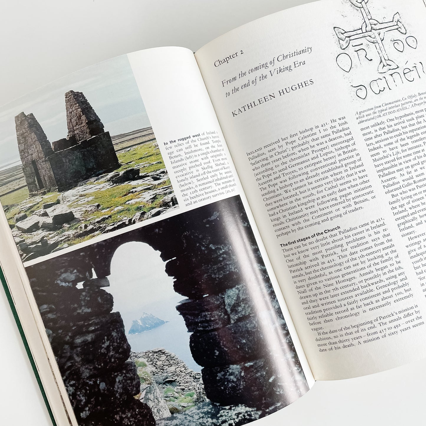The Irish World: The Art and Culture of the Irish People Hardcover Book (Thames and Hudson, 1977)