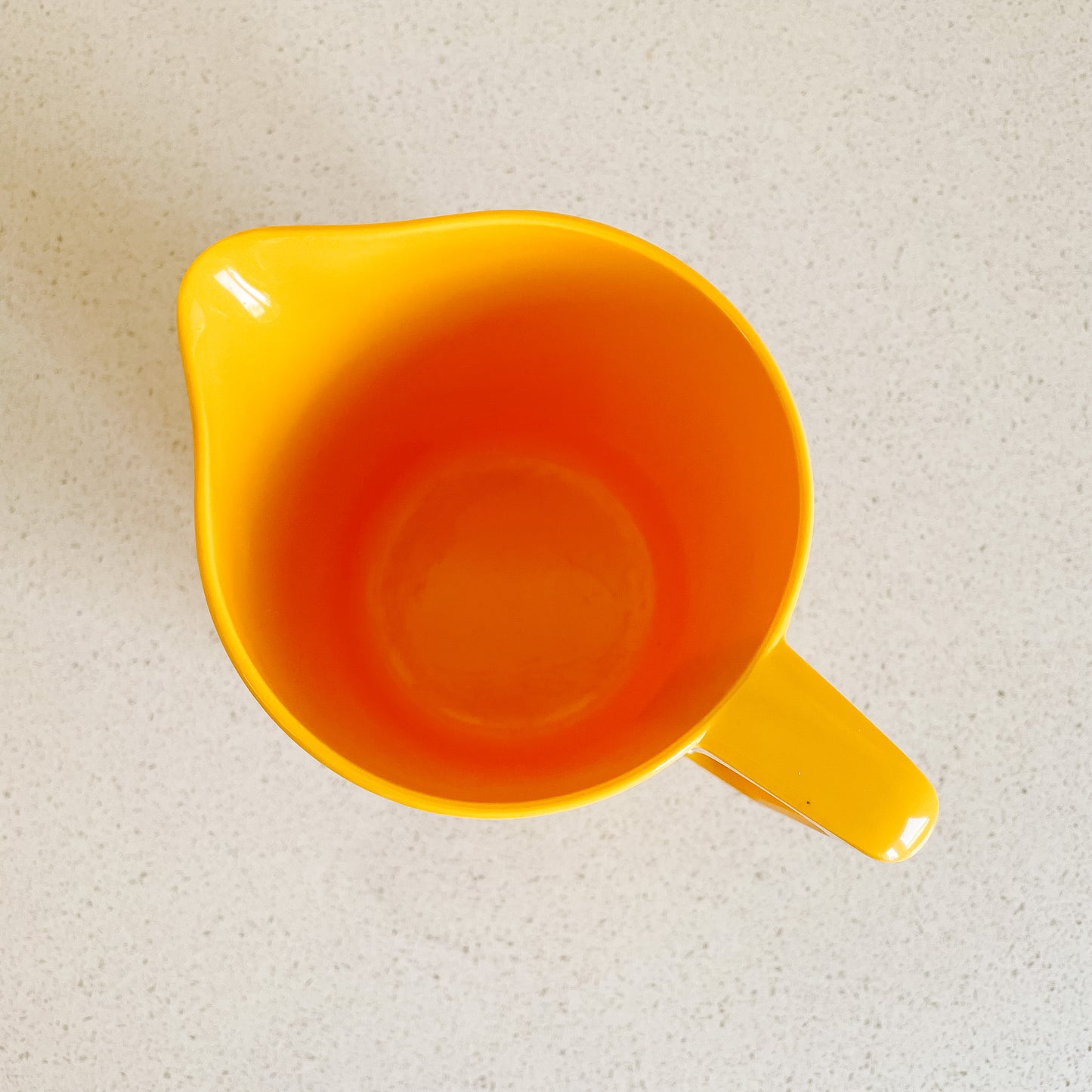 1L Hutzler Sunny Yellow Melamine Pitcher