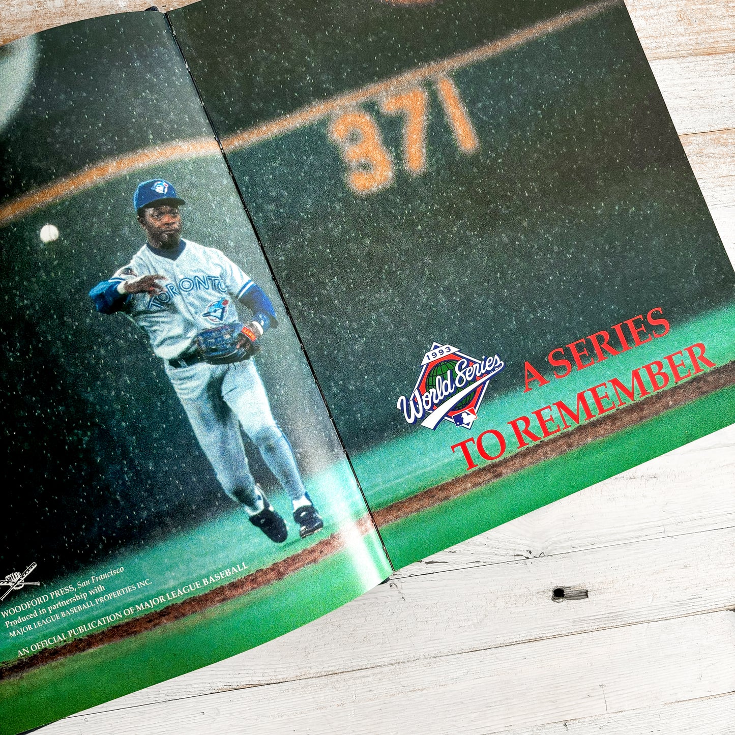 Toronto Blue Jays A Series to Remember Hardcover 1993 MLB Championship Book