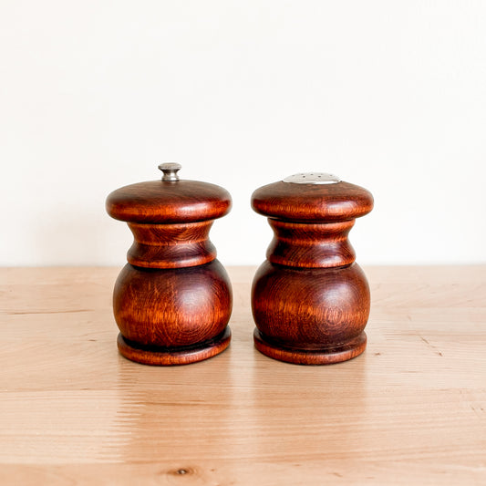 Vintage Baribocraft Salt & Pepper Set (4")