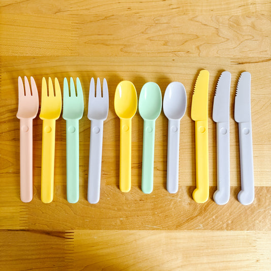 Pastel Rainbow Plastic Picnic Cutlery (10 Pieces)