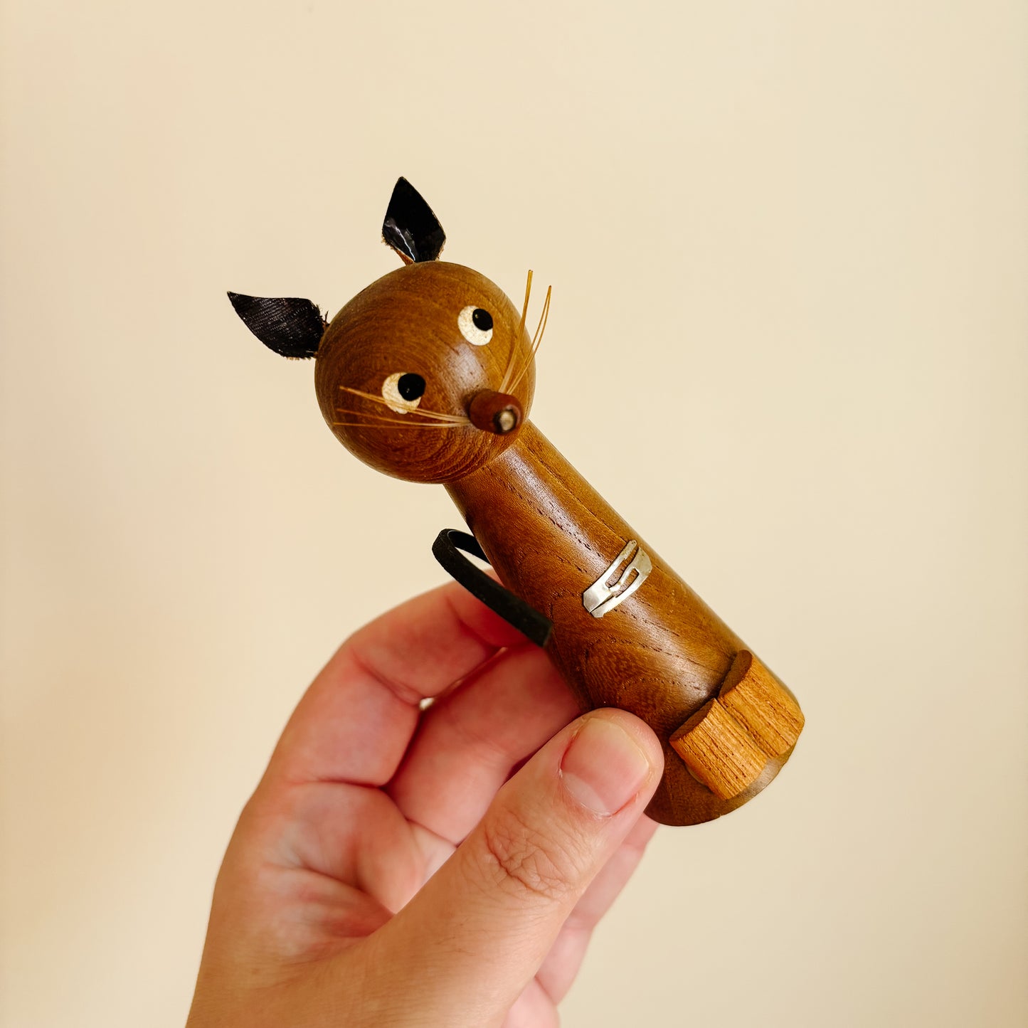 Salt & Pepper Shakers - MCM Wooden Kitty Cats