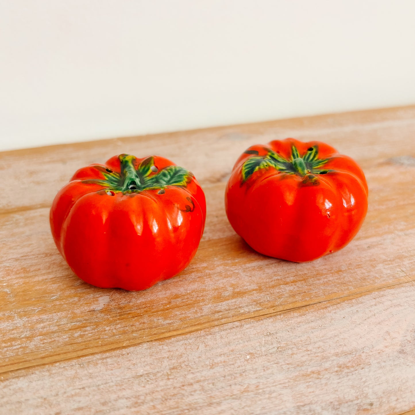 Salt & Pepper Shakers - Mini Red Tomatoes