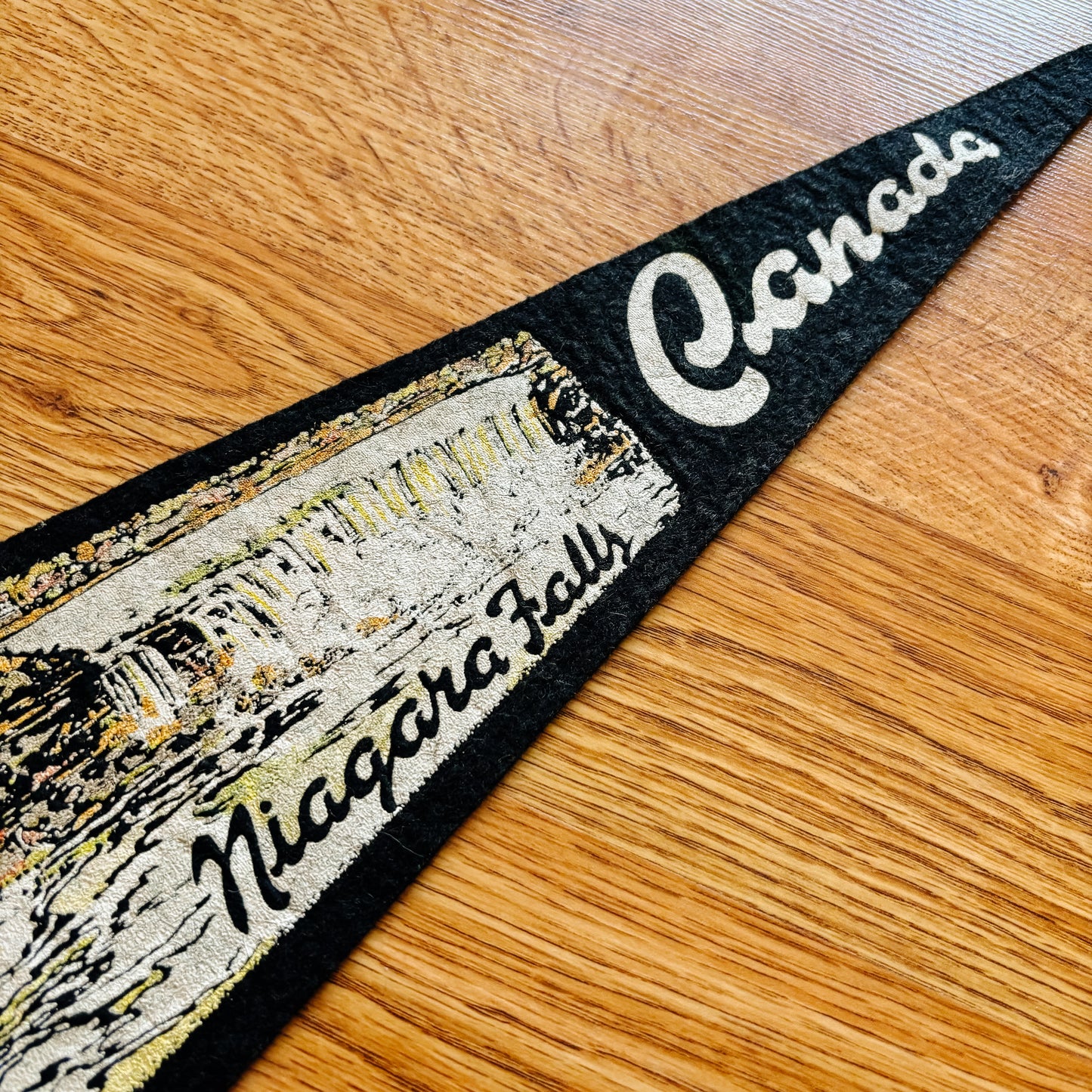 Niagara Falls Ontario 1950s Black Felt Pennant