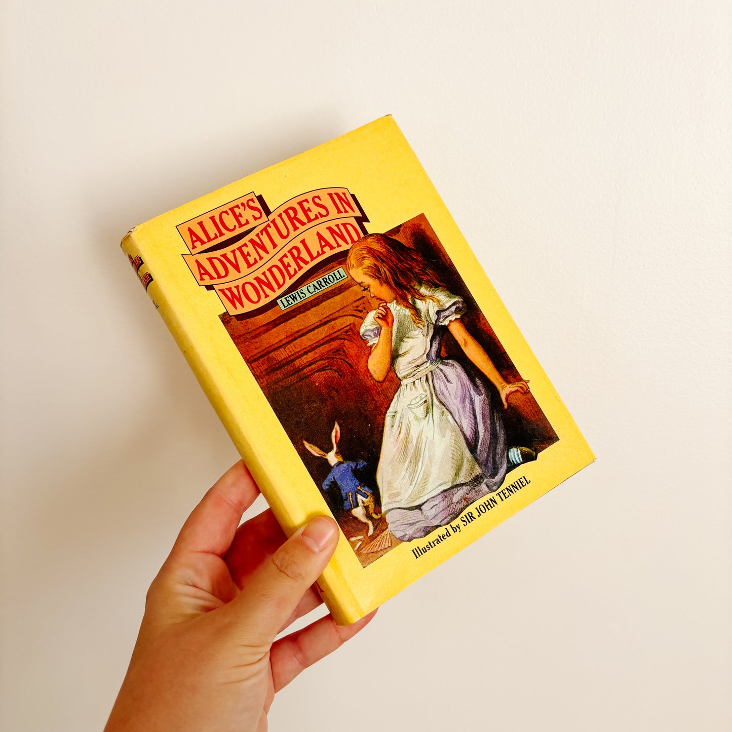 Lewis Carroll - Alice's Adventures in Wonderland (Hardcover, 1986)
