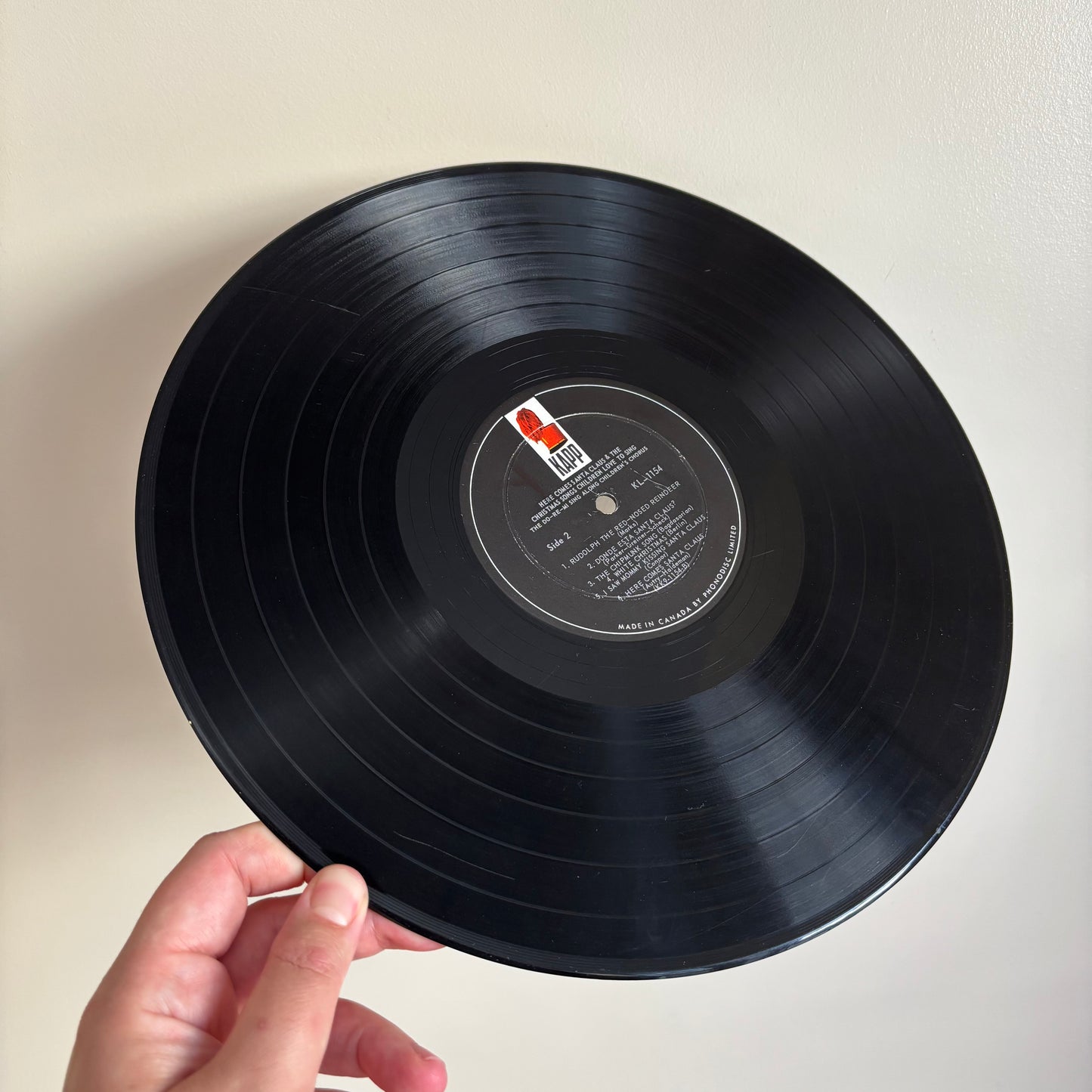 Holiday Record - Here Comes Santa Claus: The Do-Re-Mi Sing Along Children's Chorus (1959)