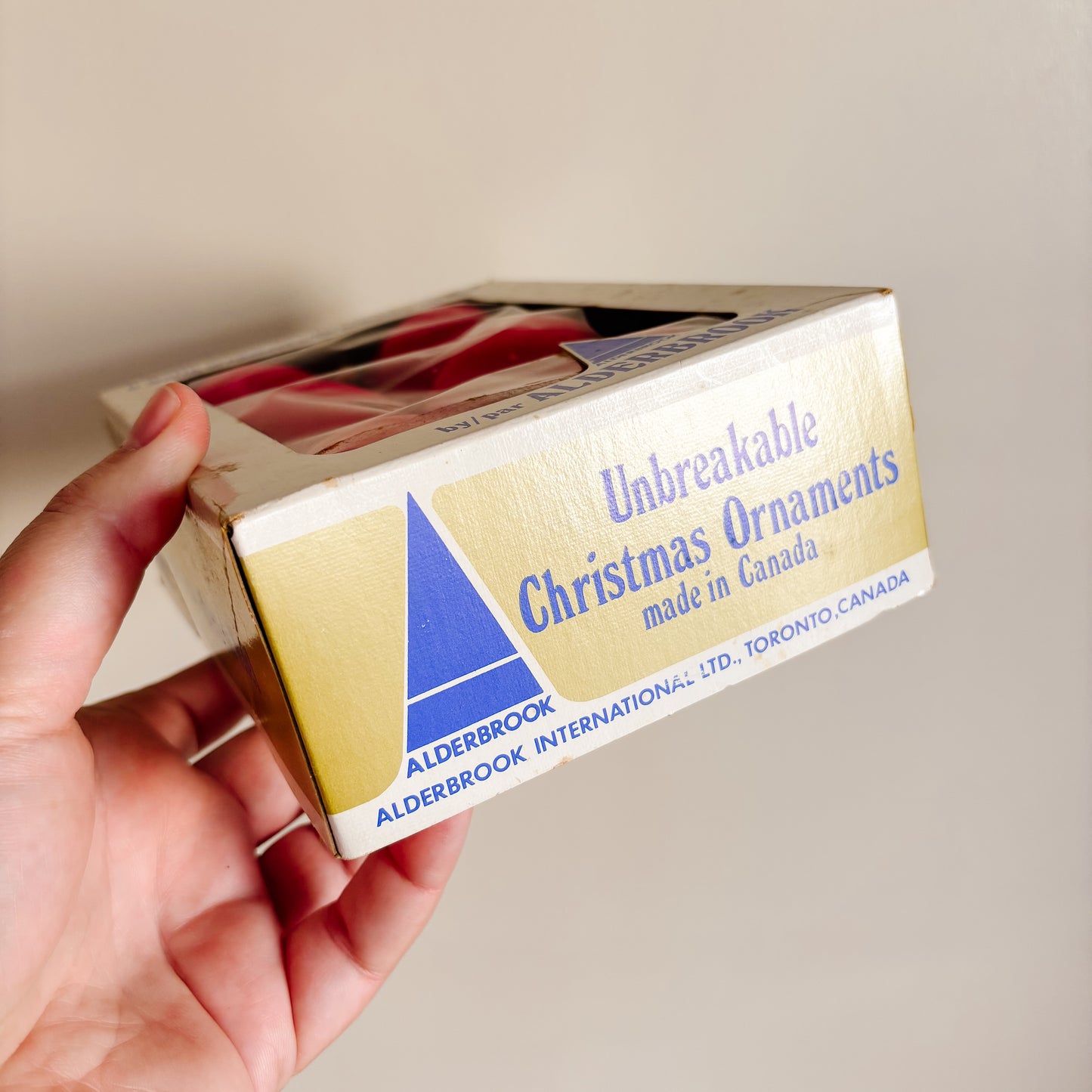 Ornament - Alderbrook Canada Red Satin Ornaments (set of 6)