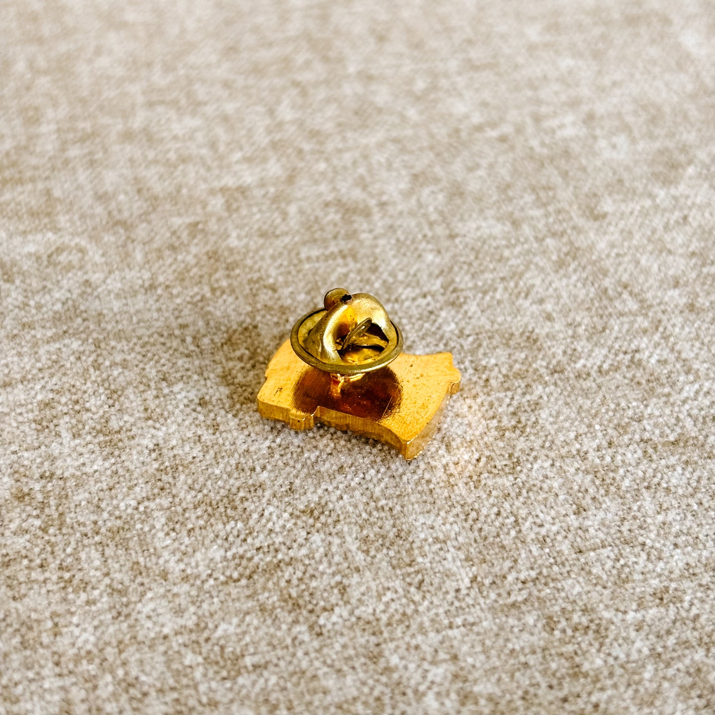McDonald's USA Pin - Gold Liberty Bell Pennsylvania Pin - Vintage from the 1980s