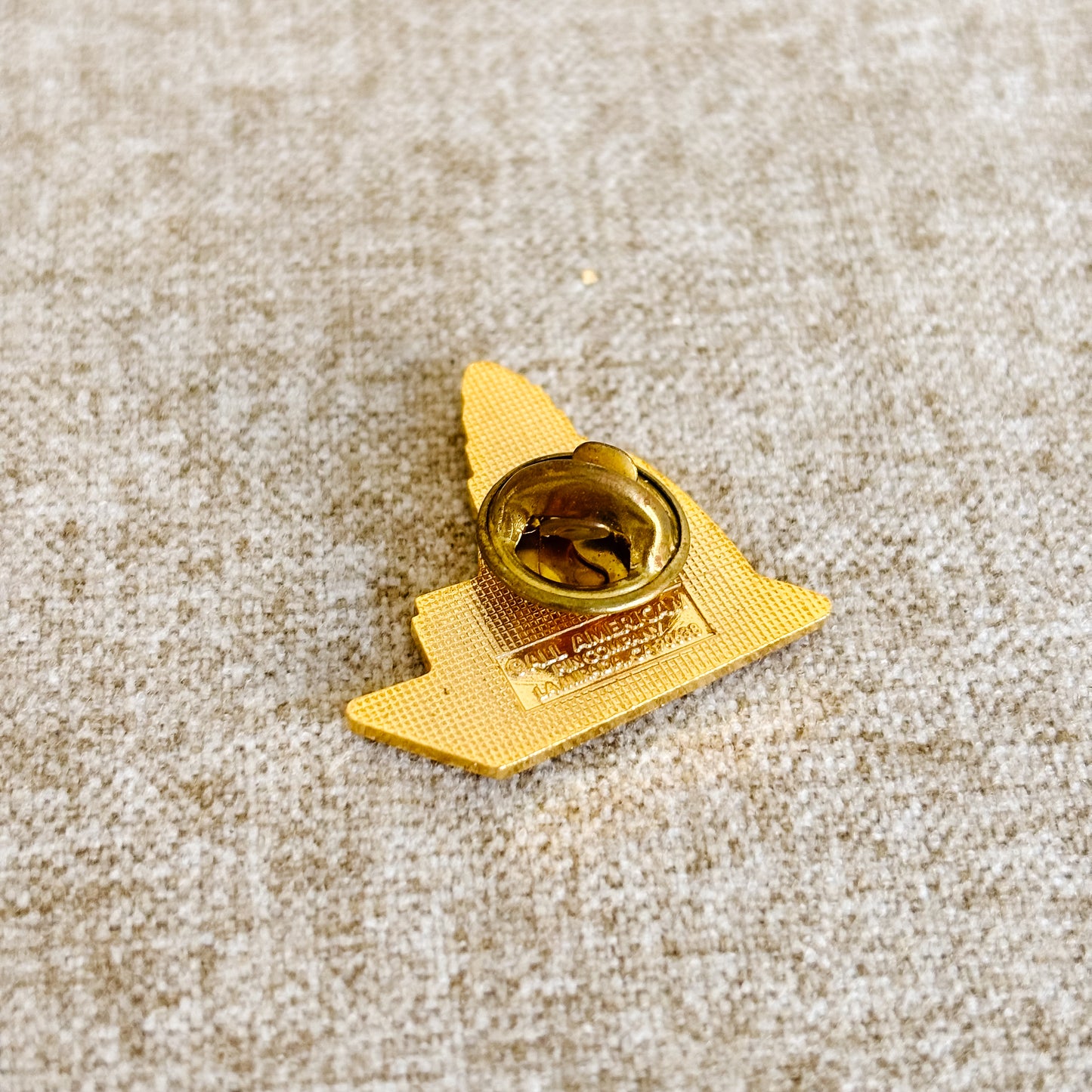 McDonald's USA Pin - Los Angeles California Region Pin - Vintage from the 1980s