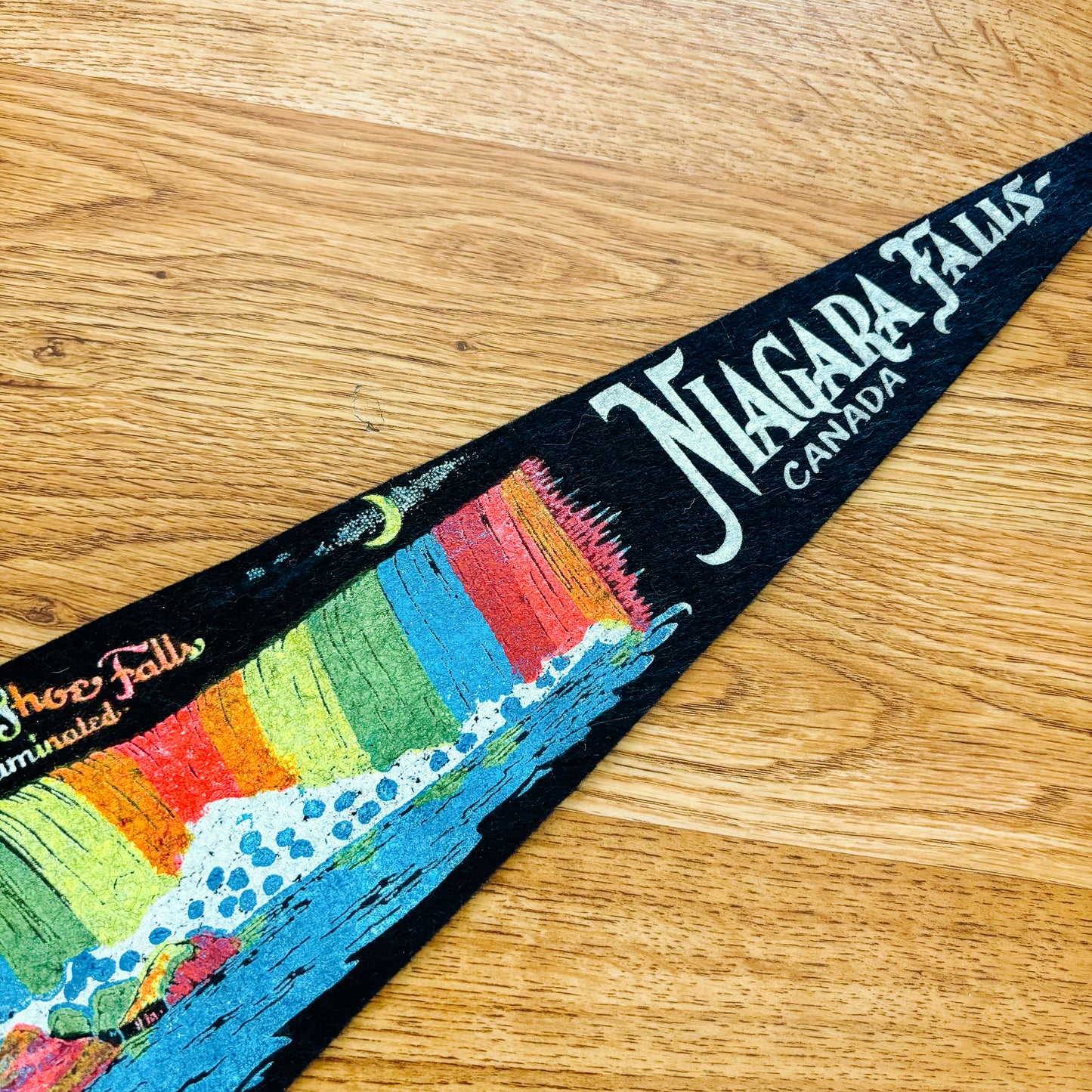 Niagara Falls Ontario Horseshoe Falls 1960s Black Felt Pennant