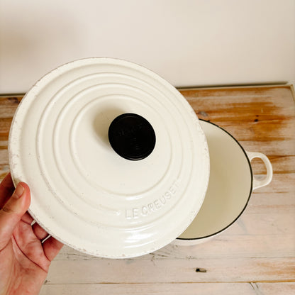 Le Creuset White Round Enamelled Cast Iron Cookware #24