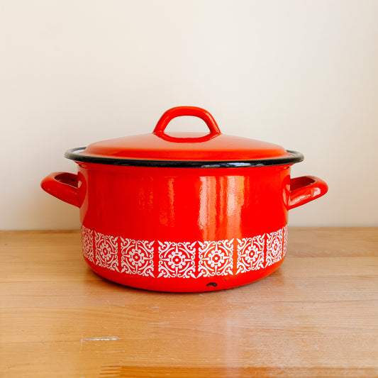 Midcentury Red Enamel 5 Quart Soup Pot with Lid