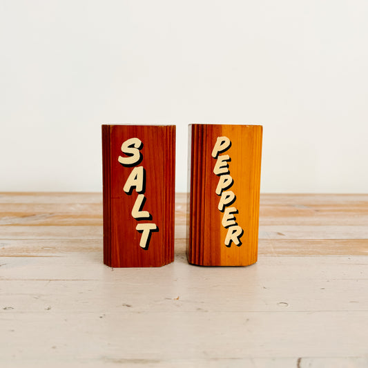 Salt & Pepper Shakers - Wooden Niagara Falls Souvenir Set