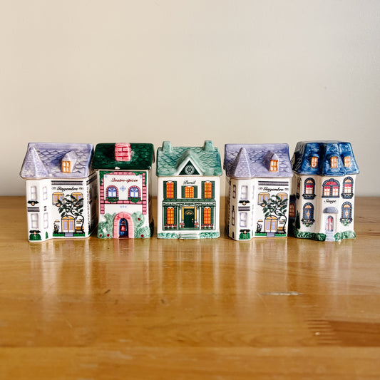 Avon Spice Village Houses (French Writing)