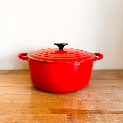 Le Creuset 5.5 Quart Cerise Red Round Dutch Oven