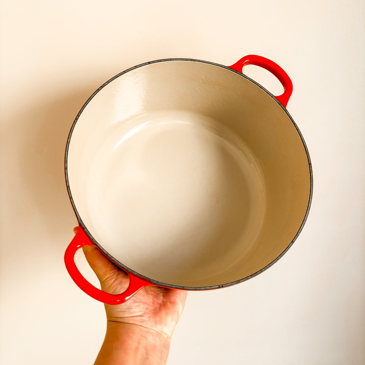 Le Creuset 5.5 Quart Cerise Red Round Dutch Oven