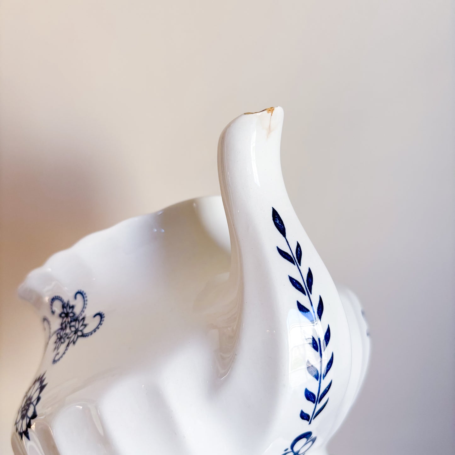 J. & G. Meakin Blue Nordic Teapot and Teacup Set
