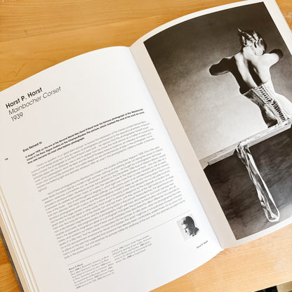 Taschen - 50 Photo Icons: The Story Behind the Pictures (2011)