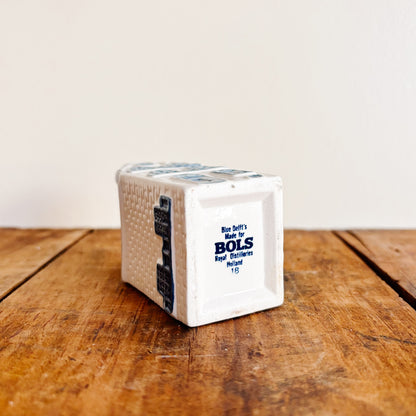 KLM Delft Blue Dutch House No 18 - Bols Gin