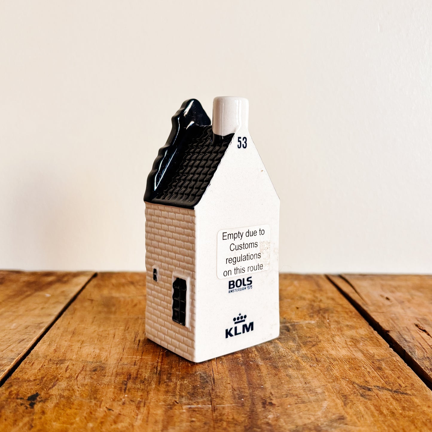 KLM Delft Blue Dutch House No 53 - Bols Gin