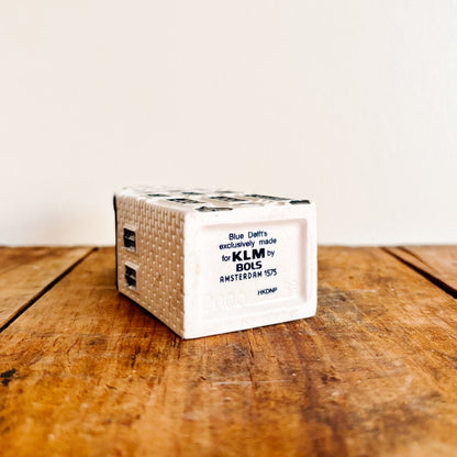 KLM Delft Blue Dutch House No 53 - Bols Gin