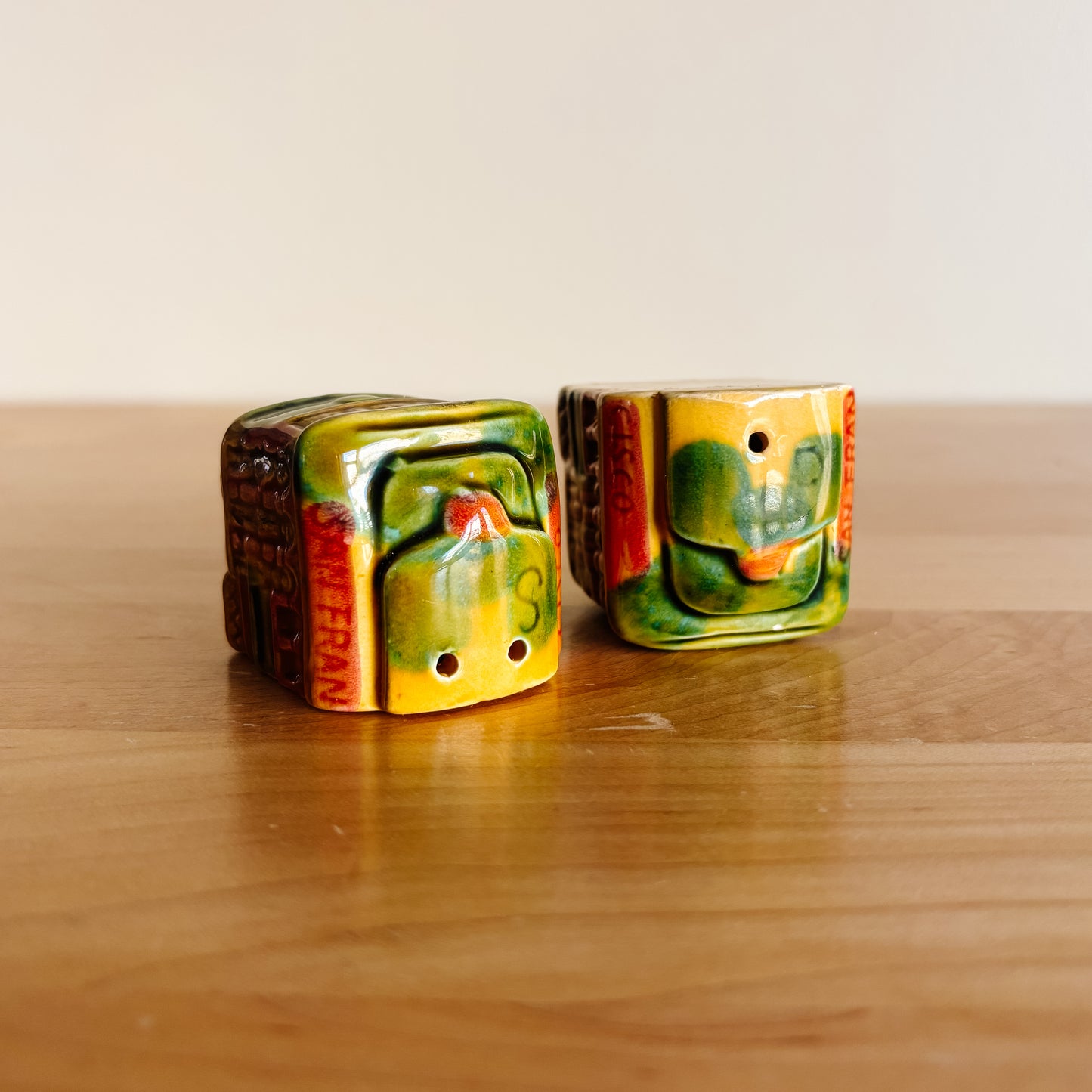 Salt & Pepper Shakers - San Francisco Cable Car Trolley