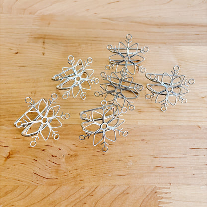 Holt Renfrew Wire Napkin Rings - Snowflakes 2 (set of 6)