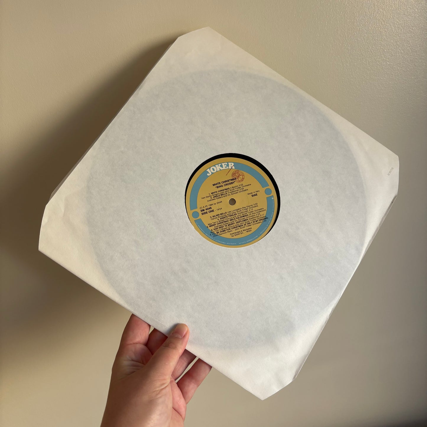 Holiday Record - Bing Crosby "White Christmas" (1984)