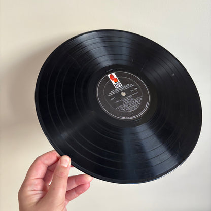 Holiday Record - Here Comes Santa Claus: The Do-Re-Mi Sing Along Children's Chorus (1959)