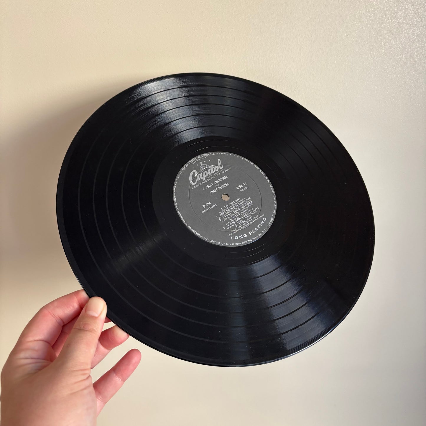 Holiday Record - A Jolly Christmas from Frank Sinatra (1957)