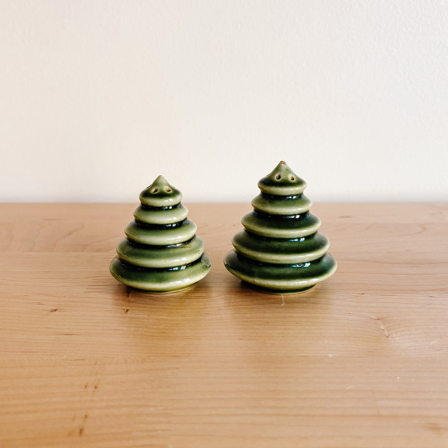 Salt & Pepper Shakers - 1960s Mod Christmas Trees
