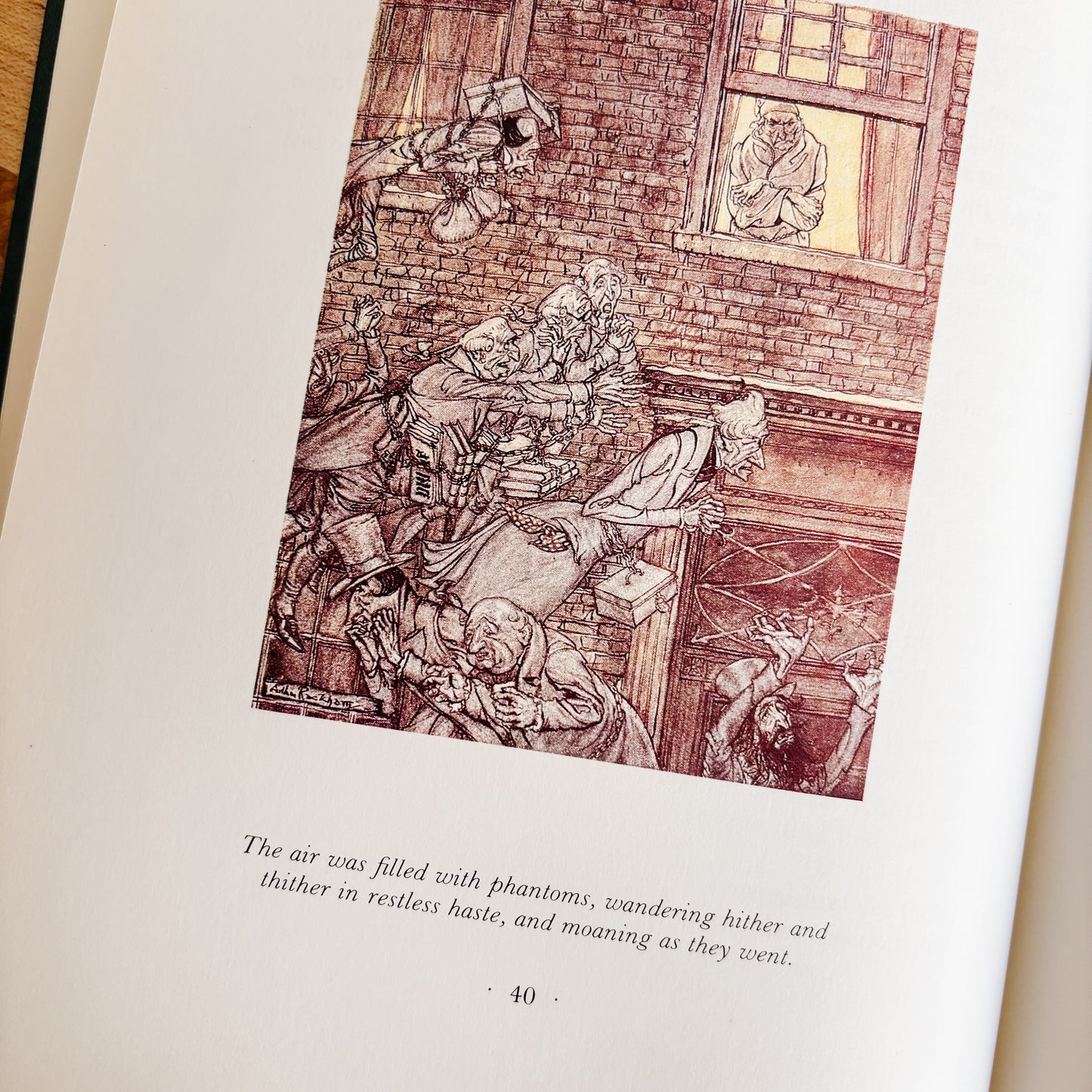 Charles Dickens - A Christmas Carol (Octopus Books, 1986)