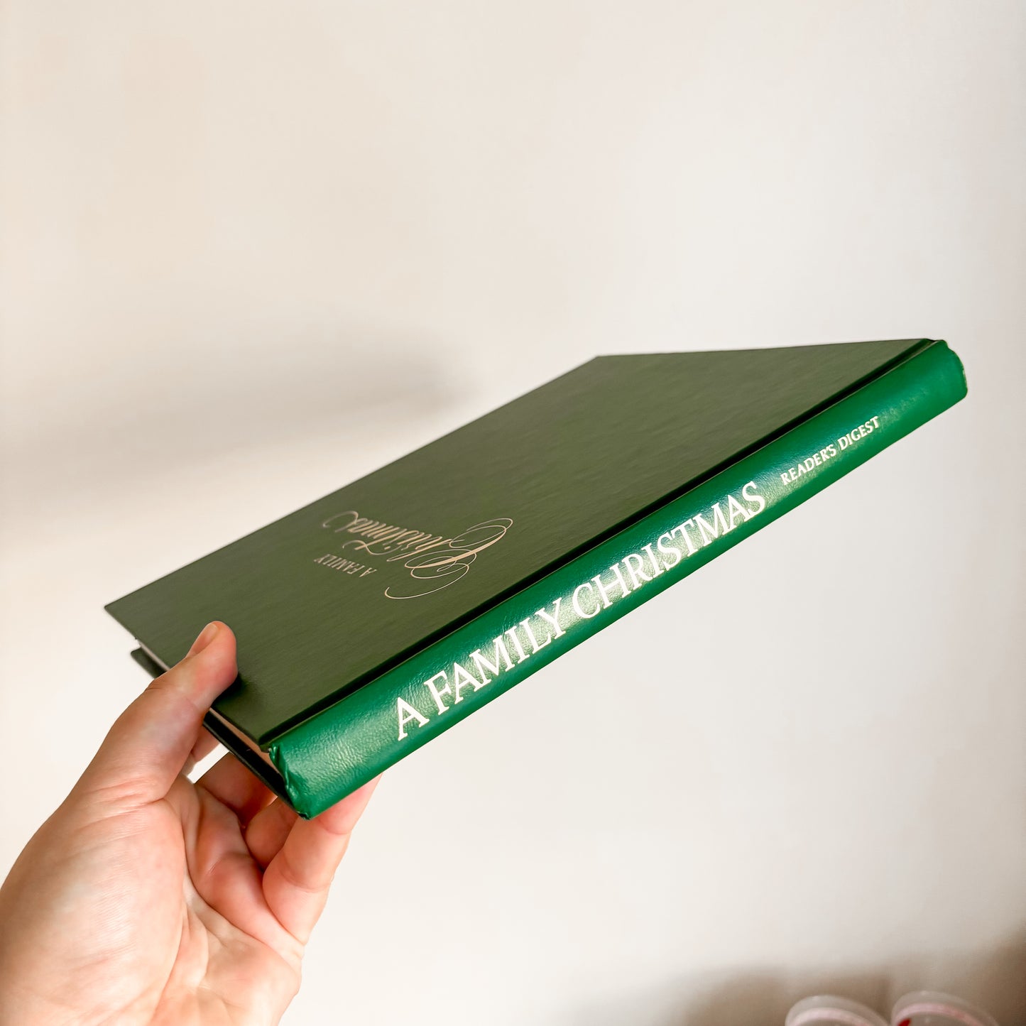 Reader's Digest - A Family Christmas (First Edition, 1984)