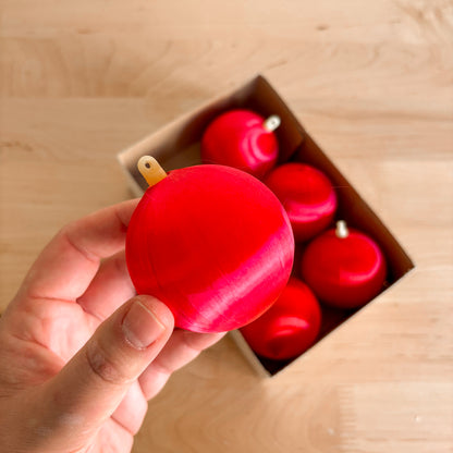 Ornament - Alderbrook Canada Red Satin Ornaments (set of 6)