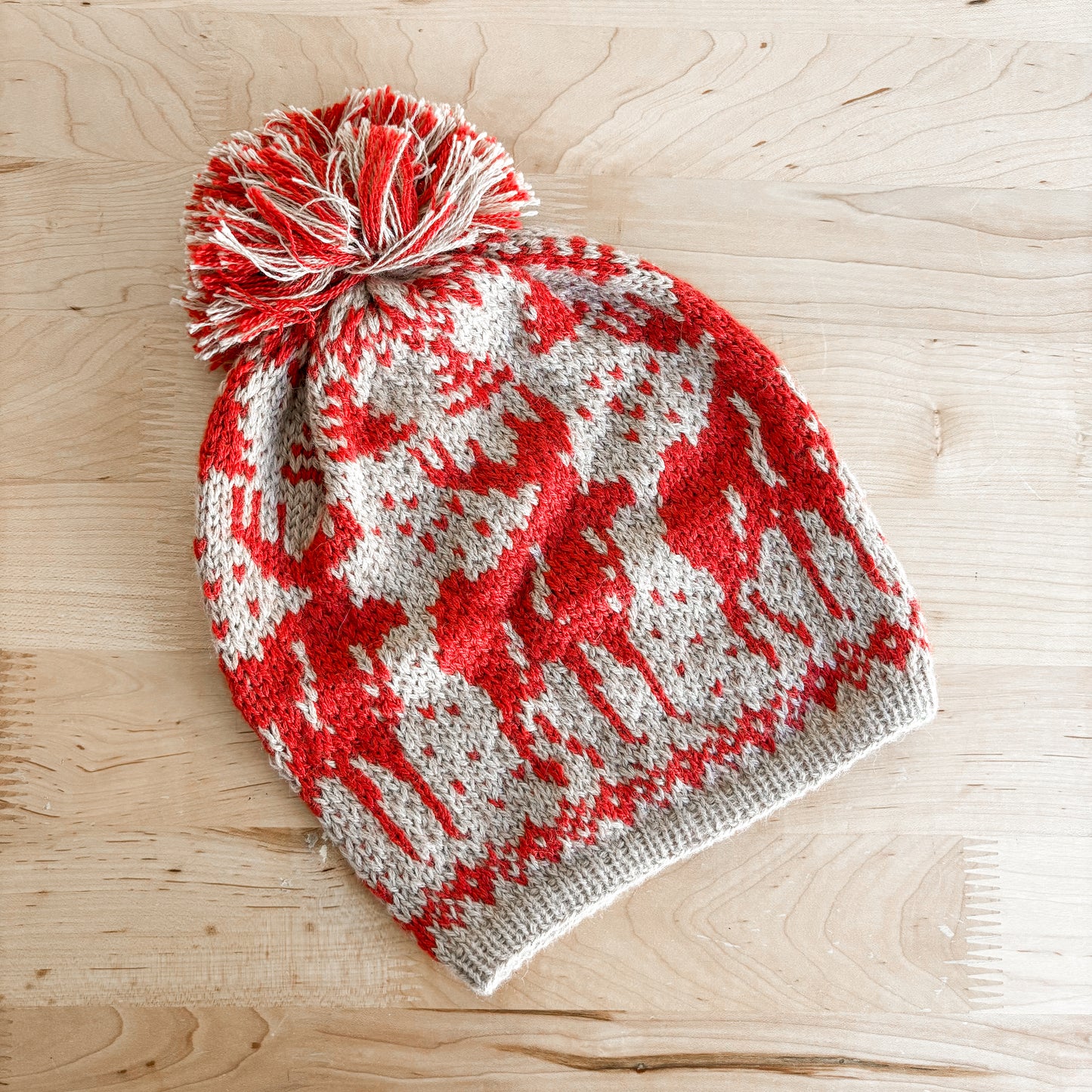 Qiviuk Home Alone Kevin McCallister Red Moose Knit Hat (Small)