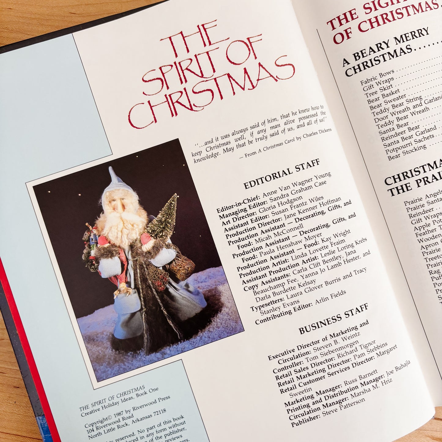 Holiday Book - The Spirit of Christmas: Creative Holiday Ideas (Books 1-15)