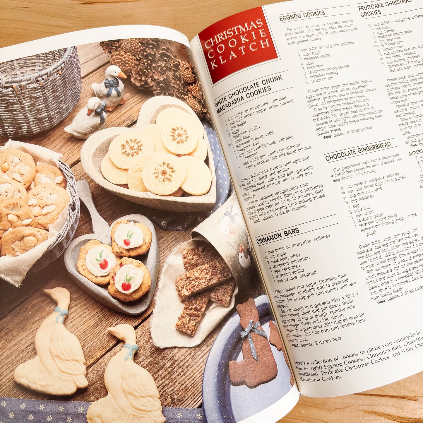 Holiday Book - The Spirit of Christmas: Creative Holiday Ideas (Books 1-15)