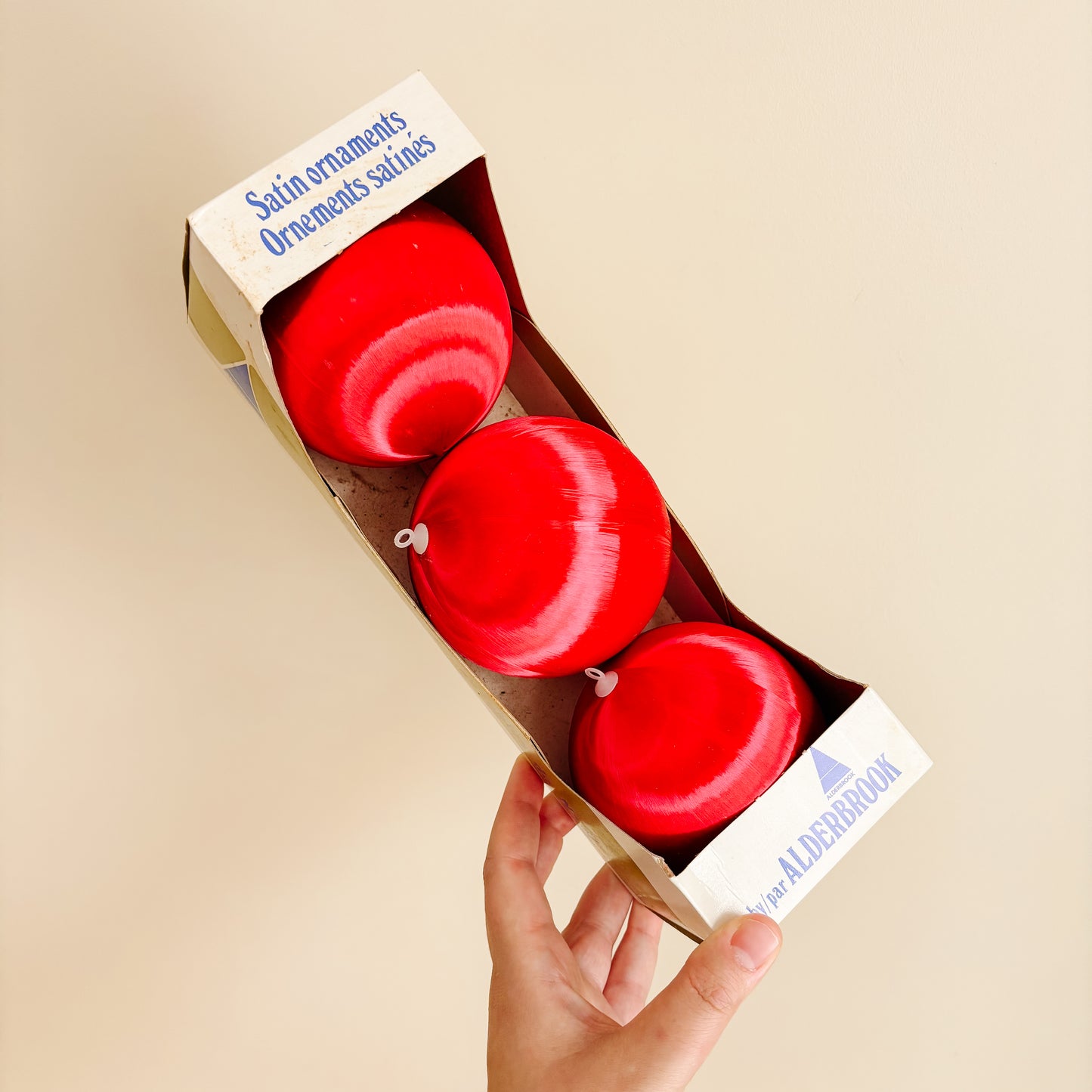 Ornament - Alderbrook Canada Large Red Satin Ornaments (set of 3)