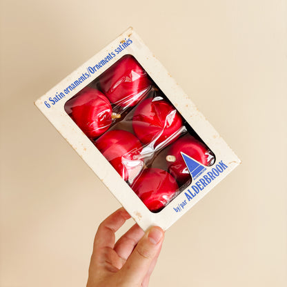 Ornament - Alderbrook Canada Red Satin Ornaments (set of 6)