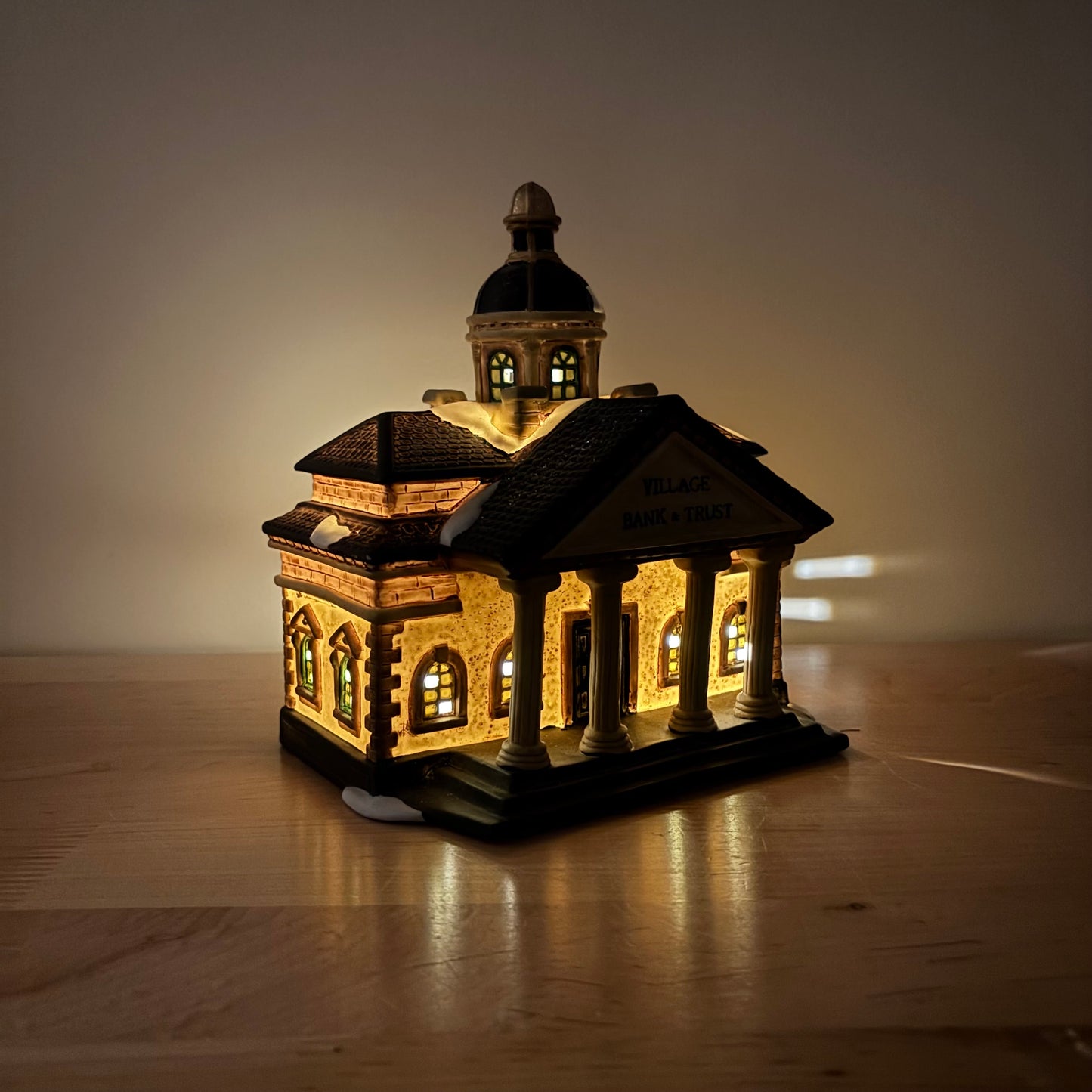 Christmas Decor - Dickens Collectables Village Bank & Trust