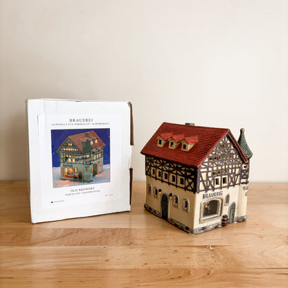 Christmas Decor - G.Wurm German Brewery 1682 (with box)
