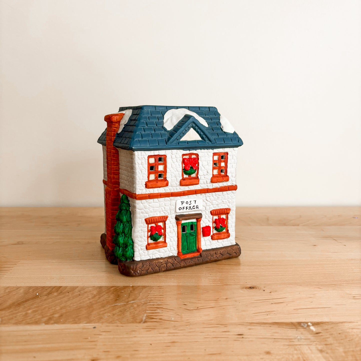 Christmas Decor - Noma International 1993 Post Office