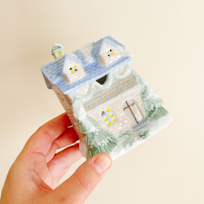 Porcelain Houses - Beauty Salon and Church (set of 2)