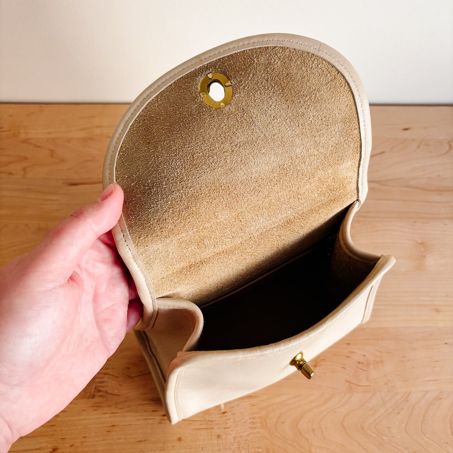 Vintage Coach Regina Top Handle Leather Handbag