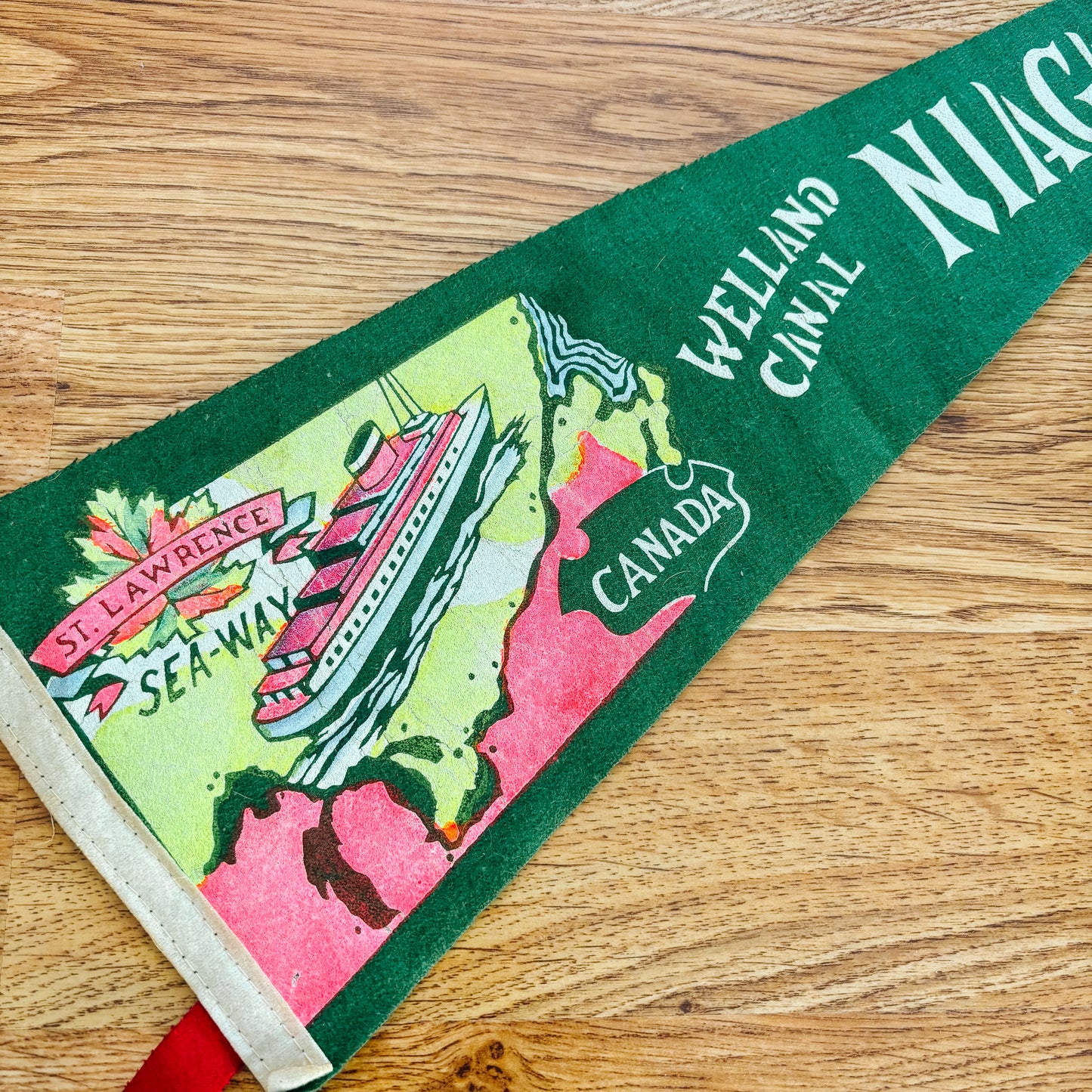 Niagara Peninsula Ontario 1960s Green Felt Pennant