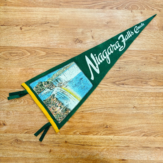 Niagara Falls Ontario 1960s Green Felt Pennant
